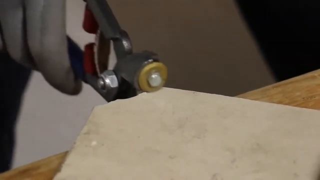 Flisetang til hårde fliser og mosaik - Montolit model 33W смотреть онлайн