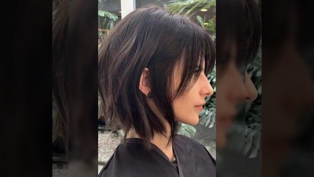 Edgy Choppy Bob Haircut For An Adventure// Boblover Haircuts//swingbob Haircut