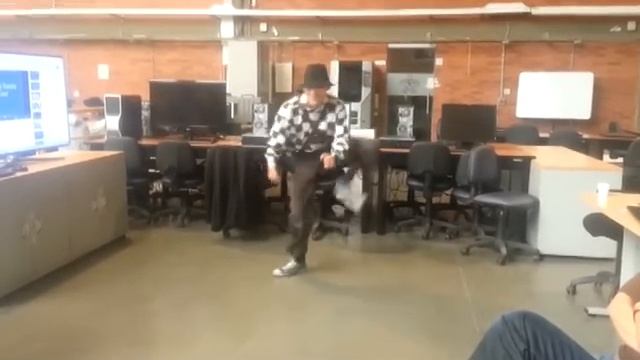 LOCKING B-BOY GABYNO смотреть онлайн