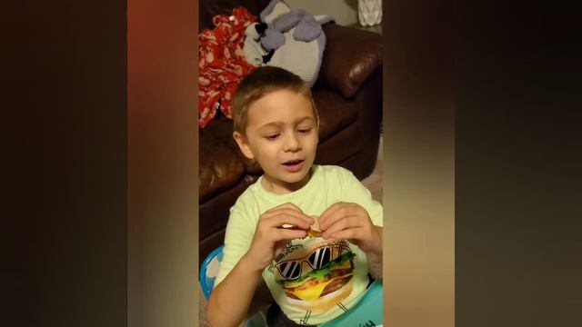 Ace's Blaster Burger PROMO смотреть онлайн