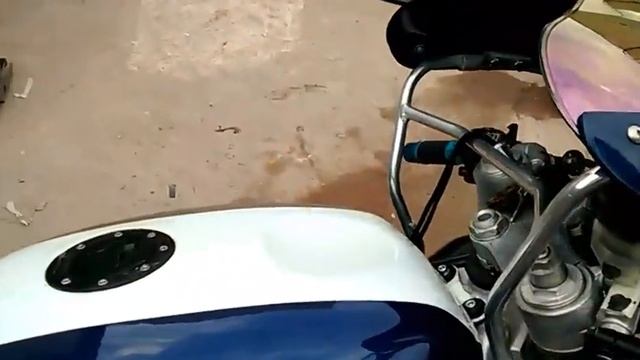 Suzuki GSX-R 750 Ano 2000 Injetada смотреть онлайн