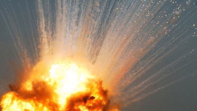 Кинотеории: Самый СИЛЬНЫЙ Персонаж Суперсемейки (Русская Озвучка) смотреть онлайн