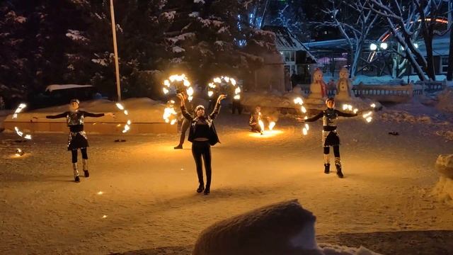 ВСТРЕЧАЕМ 2023 - ГОД ОГНЕННОГО КОНЯ ПО СЛАВЯНСКОМУ КАЛЕНДАРЮ. 31.12-1.01 г. смотреть онлайн