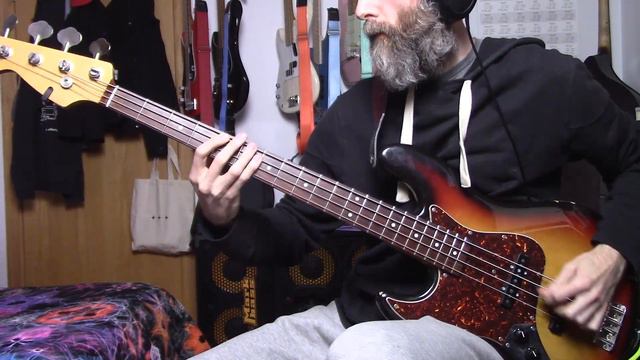 ISOLATED BASS TRACK for Amyl and the Sniffers - Maggot (bass cover) смотреть онлайн