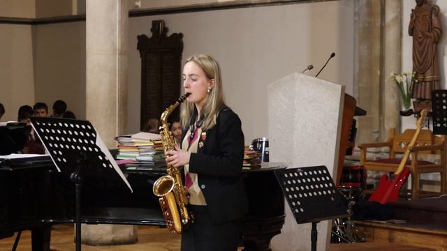 Anastasia playing J S Bach Sonata G Minor on Alto Sax first part смотреть онлайн