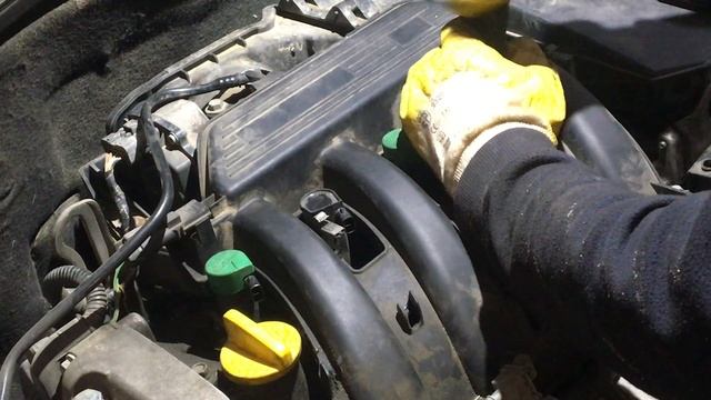 Renault Clio 2 Zündspule wechseln - Renault Clio Zündspule смотреть онлайн