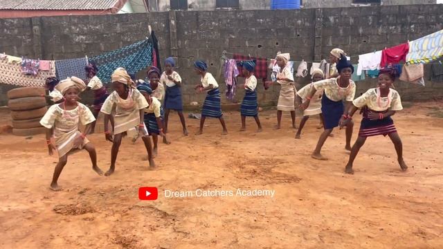 Nigerian Yoruba Cultural Bata Dance Performance By Dream Catchers Academy Girls (Happy African Kids