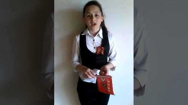 Страна читающая — Екатерина Овчеренко читает произведение «Открытое письмо» К. М. Симонова смотреть онлайн