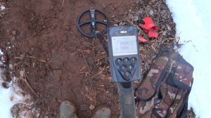 XP Deus 2 vs XP Deus кованый гвоздь и стопка монет