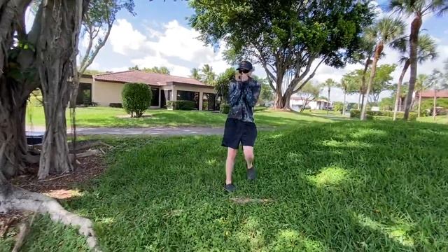 Aquarium Fish Trap Catches Unknown Snake!! (Help Identify) смотреть онлайн