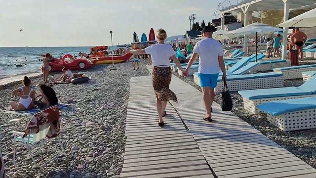 Сочи. Лазаревское. Пляж Прометей клуб. Пляж#Щастье.Море волнуется. смотреть онлайн