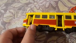 Игрушка трамвай