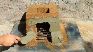 Печь из глины на даче своими руками! Сначала сделал кирпичи из глины, сложил печку и поштукатурил е