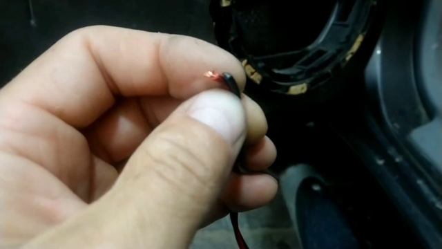 Бардак проводки в Mitsubishi L200 三菱 смотреть онлайн