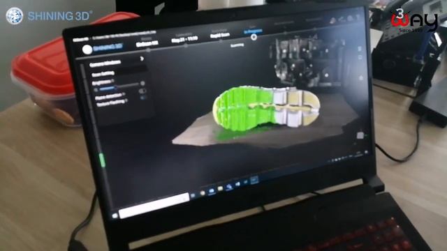 Scanning ON Running Cloudswift shoes with Shining3D EinScan HX ? смотреть онлайн