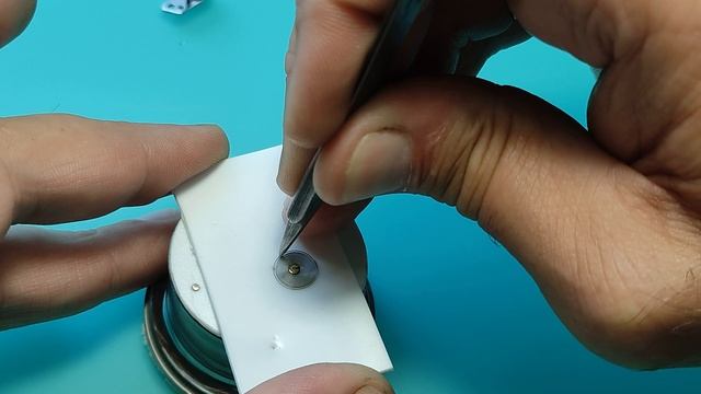 Ремонт часов. Начало. Волосок. смотреть онлайн