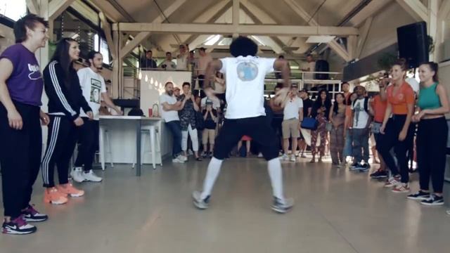 Sneaker Box By Sneakers EMPIRE