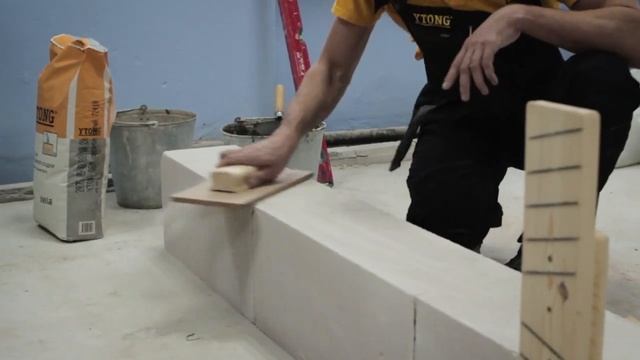 Обучение студентов-каменщиков, почему это важно? смотреть онлайн