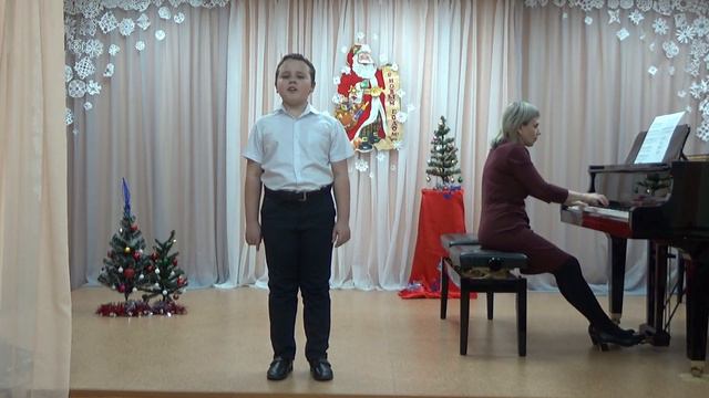 Марьясов Родион - музыка Ю. Чичков, слова М. Пляцковский "Зима" смотреть онлайн