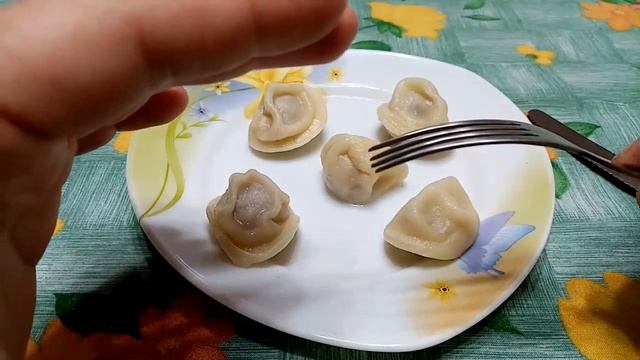 Как сварить пельмени вкусно, чтобы они не развалились? Или, почему слипаются пельмени смотреть онлайн