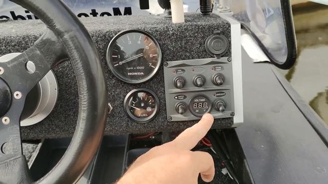 Обзор рыболовного катера от МЧС, SJÖJEEP 43, (Озёрный Джип 43 или Просто Танк!) смотреть онлайн