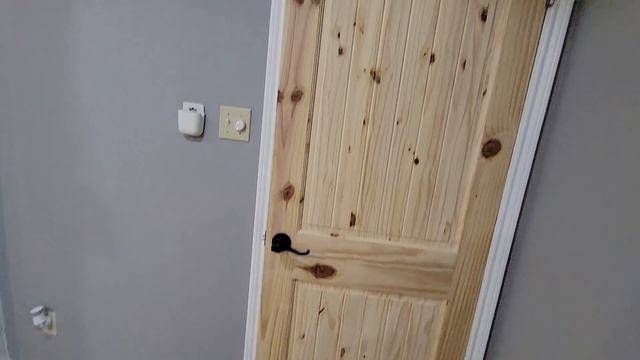 ДОМ С СЕКРЕТНОЙ КОМНАТОЙ ДЛЯ ЛЮБИТЕЛЯ СТРЕЛЬБЫ смотреть онлайн