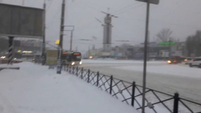 Кривой Рог Суки снег с дороги уберите! смотреть онлайн