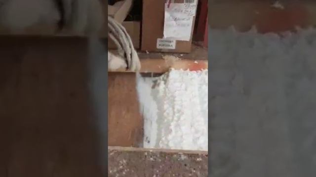 заполнение перекрытия двухкомпонентным ППУ, подпишитесь и узнайте больше про утепление пеной смотреть онлайн