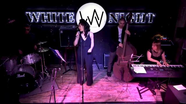 Яна Верба / Jana Verba - Autumn leaves (jazz, live sound) смотреть онлайн