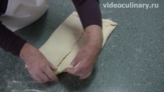 Как приготовить пирог из слоеного теста с капустой смотреть онлайн