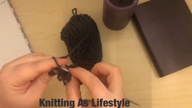 Простой узор спицами. Резинка ступеньками. смотреть онлайн