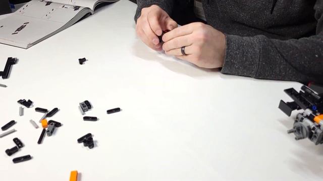 Lego 42141 Speed Build - McLaren F1 Technic смотреть онлайн