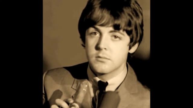Paul McCartney images to sound of "Gymnopédie nº 3" from Erik Satie смотреть онлайн