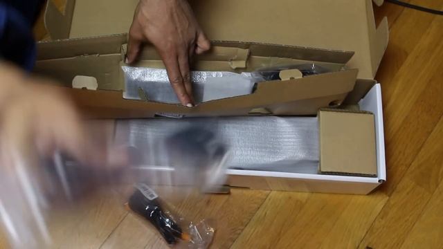 Bose Solo 5 Soundbar Unboxing смотреть онлайн