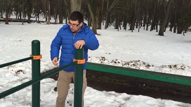 СПОРТПЛОЩАДКА в МИНСКЕ - как НЕПРАВИЛЬНО сделать БРУСЬЯ! смотреть онлайн