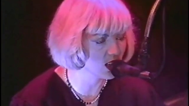 Fun Boy Three - Our Lips Are Sealed смотреть онлайн