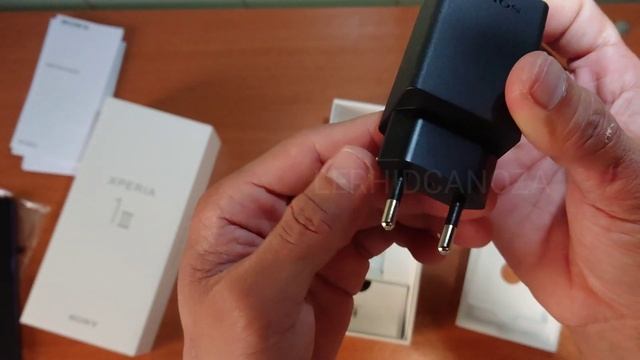 SONY XPERIA 1 iii PURPLE UNBOXING смотреть онлайн