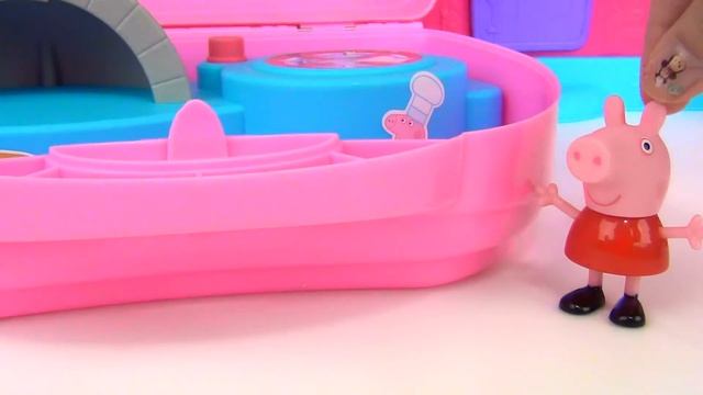 Nat and Essie Playfully Peppa Pig Mini Pizzeria Carry Case смотреть онлайн