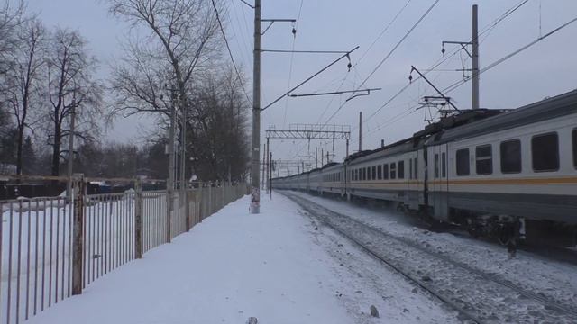 Электропоезд ЭД4М-0451 ЦППК сообщением Рязань-1 - Москва смотреть онлайн