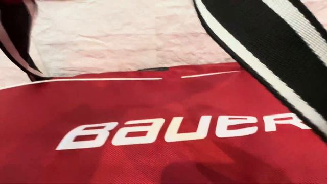 Вратарский баул Bauer 42 дюйма красный смотреть онлайн