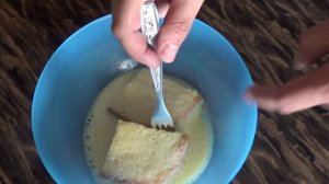 Домашние гренки с яйцом.