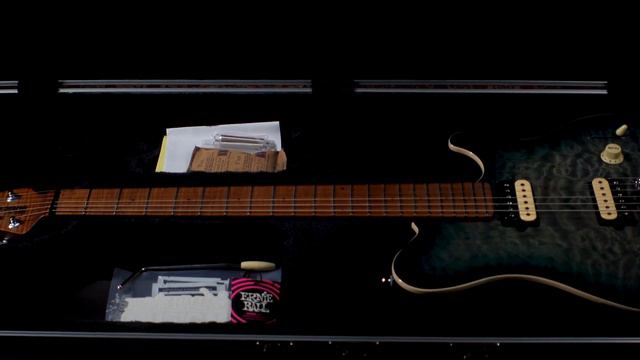 ERNIE BALL USA Music Man Super Sport Axis "Yucatan Blue + Maple" (2021) / SQUEALING PIG GUITARS смотреть онлайн