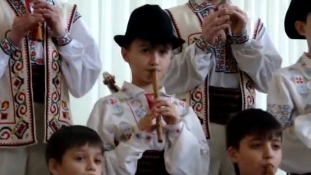 chintam la FLUIER смотреть онлайн
