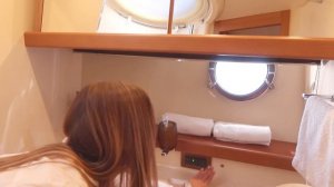 Azimut 43. Владеть или арендовать?