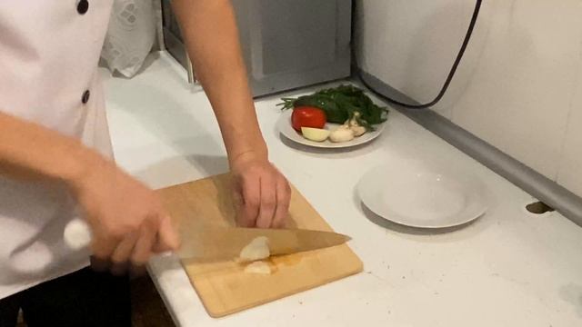 Знакомимся с каналом. Правильное обращение с ножом. смотреть онлайн