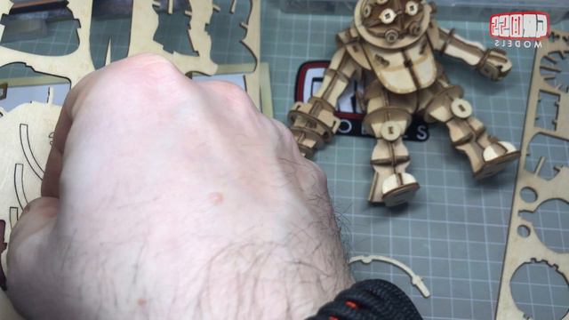 IncrediBuilds Big Daddy смотреть онлайн