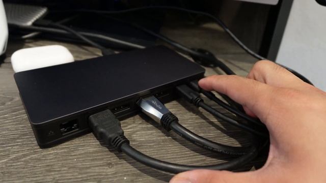 ROG Ally x UGREEN USB-C Docking Station смотреть онлайн