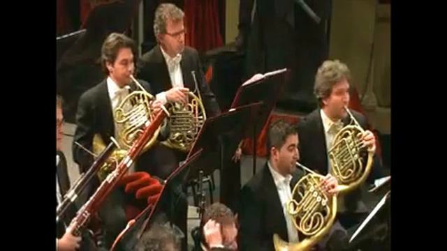 L.Van Beethoven - Symphony n.3 Eroica Horn Solo Trio смотреть онлайн