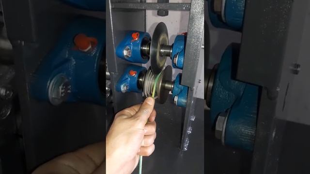 Maquina De Descascar Fios De Cobre E Alumínio. смотреть онлайн