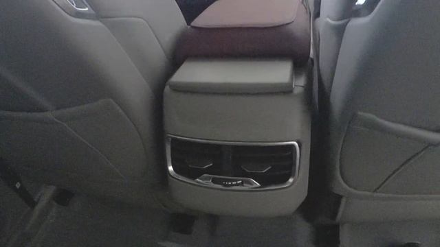 2019 BaoJun RS-5 walkaround- China Auto Show смотреть онлайн